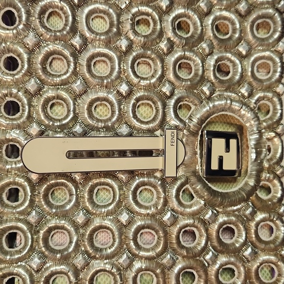 Rare Fendi Runway Shoulder Bag - Picture 5 of 17